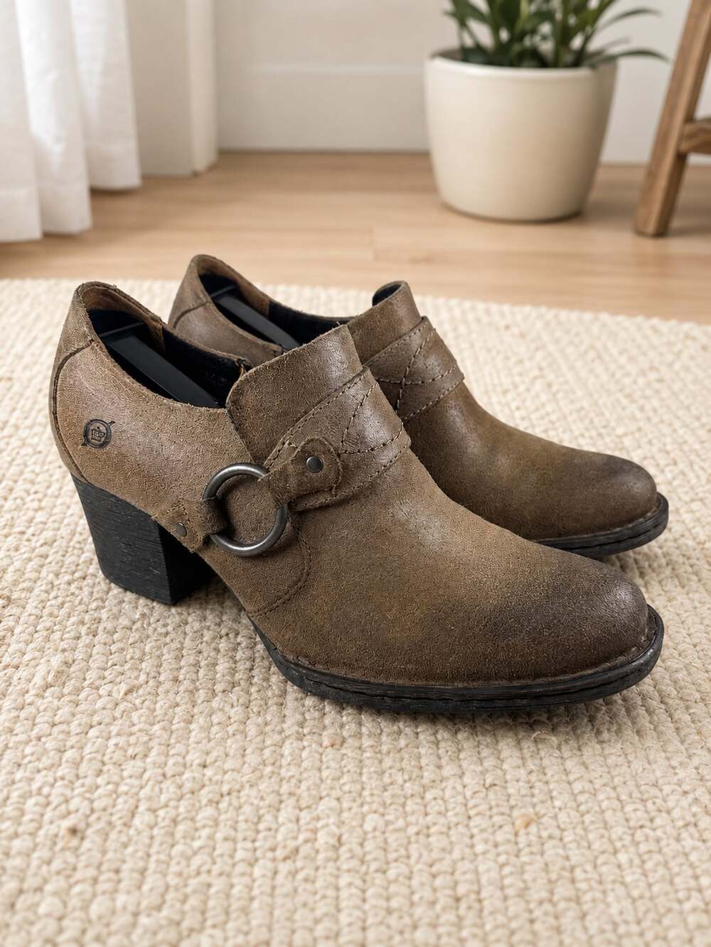 Born Brown Leather Suede Ring Strap Heeled Ankle Booties Women’s 7